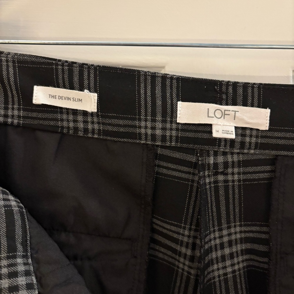 LOFT Devin Belted Slim Pants in Plaid - Picture 5 of 7